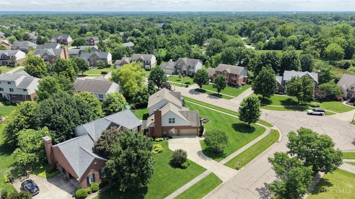 Property Photo:  8706 Charleston Ridge Drive  OH 45040 