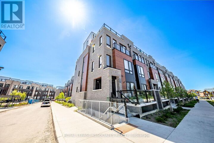 Property Photo: 30 Liben Way 44 ON M1B 0E8