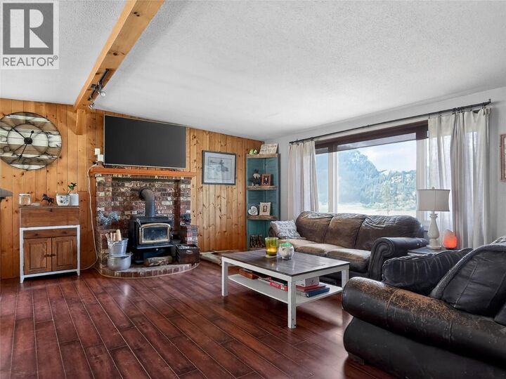 Property Photo: 1497 Watson Larson Road BC V2C 6Y1