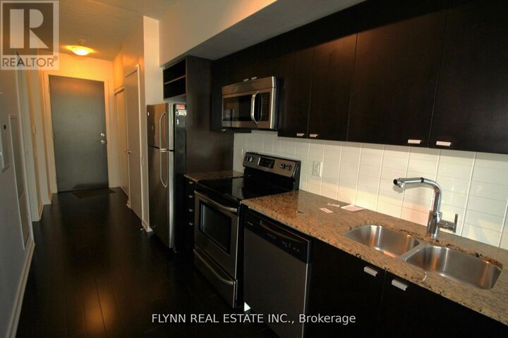 Property Photo:  105 The Queensway 2313  ON M6S 5B5 