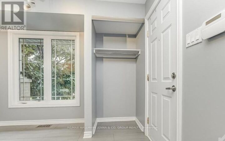 Photo de la propriété: 395 Chapman Mills Drive A ON K2J 0M7