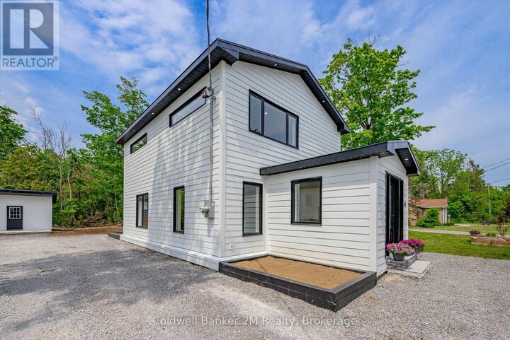 Photo de la propriété: 64 Head Street ON K0M 1A0