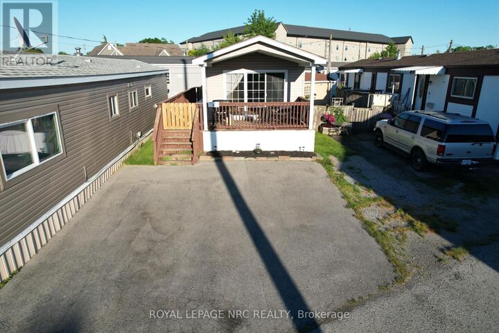 Property Photo:  241 St. Paul Street 8  ON L2S 2E5 