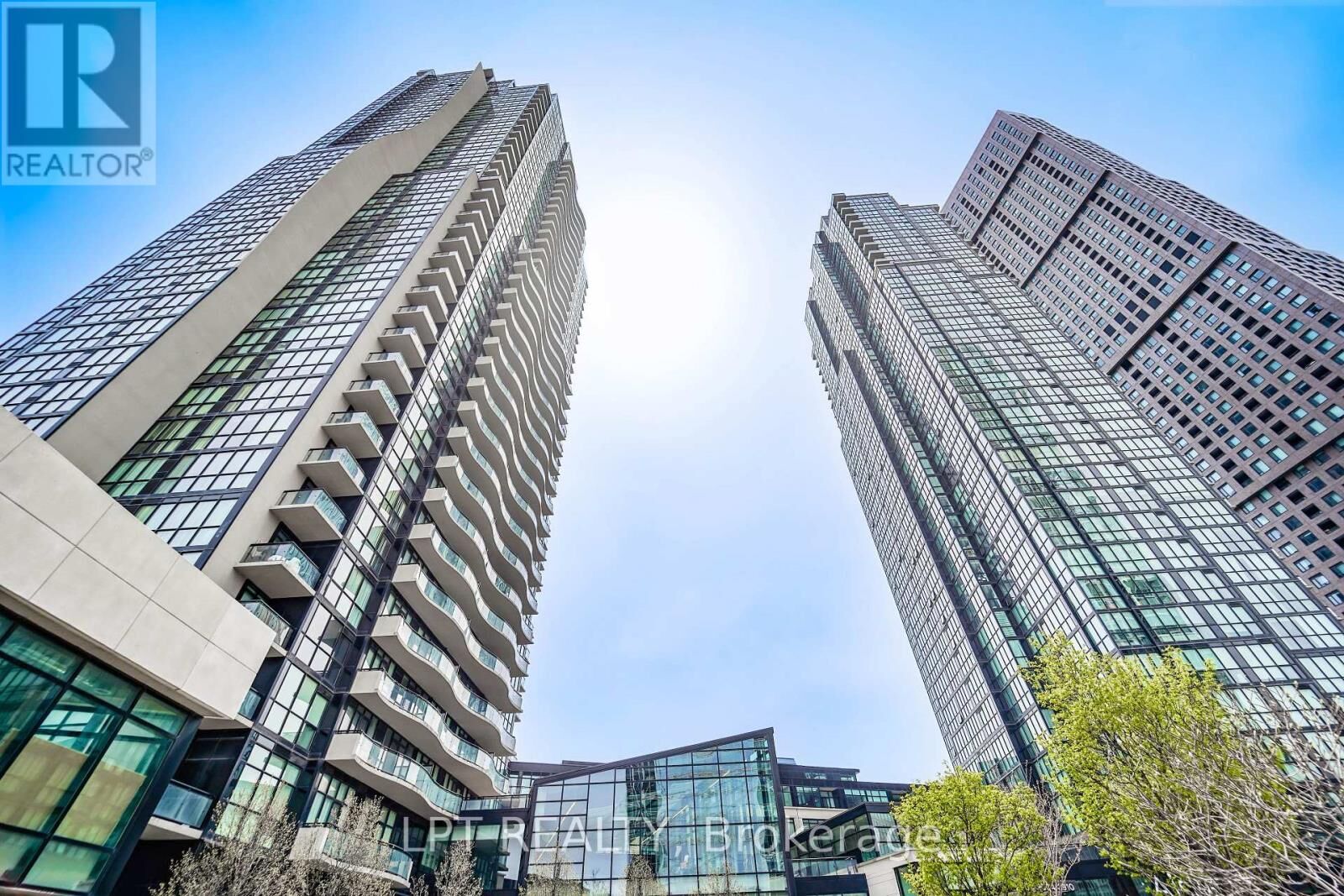 Property Photo:  2900 Highway 7 312  ON L4K 0G3 