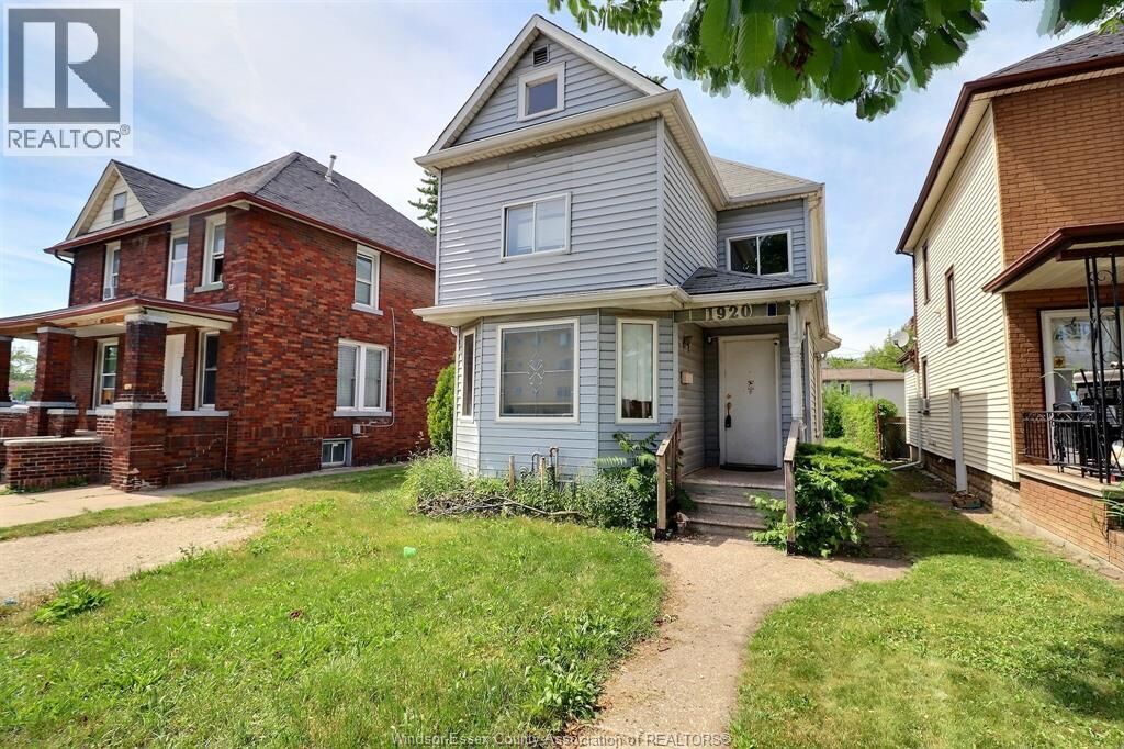 Property Photo: 1920 University Avenue West ON N9B 1C8