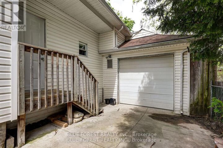 Property Photo:  36 Adelaide Street South  ON N5Z 3K2 