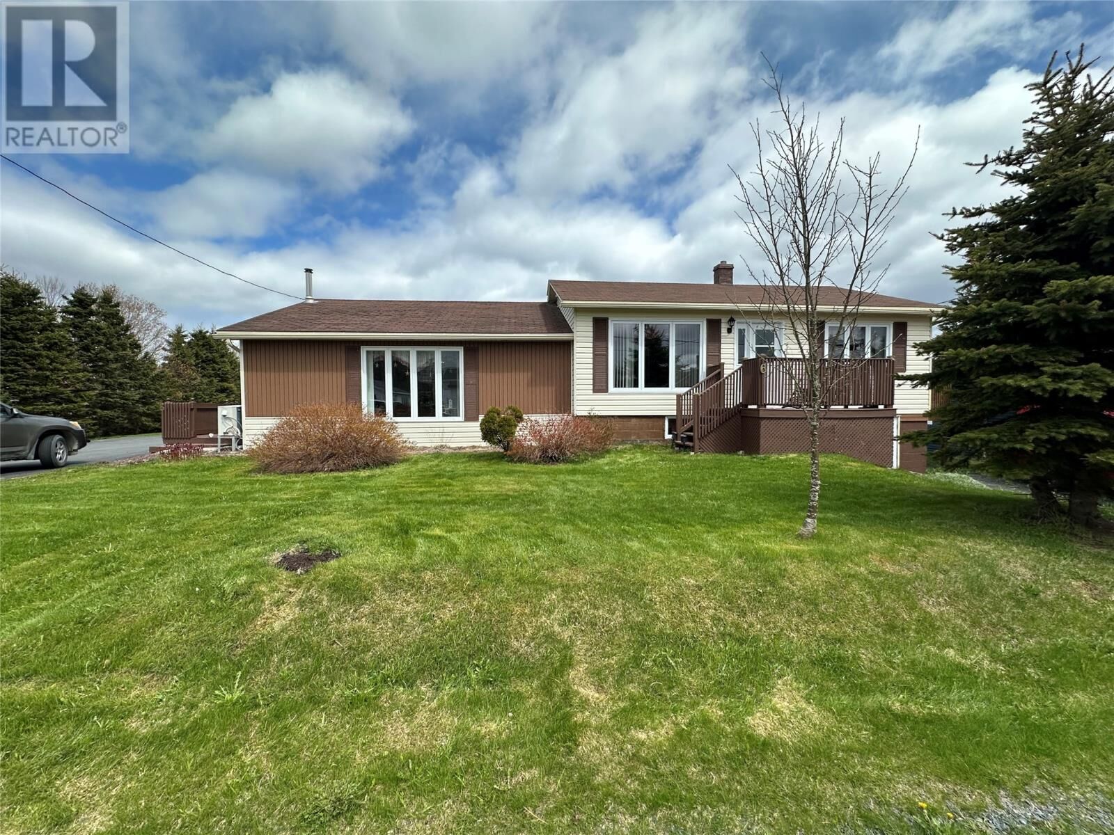 Property Photo:  6 Quarter'S Lane  NL A1Y 1A9 