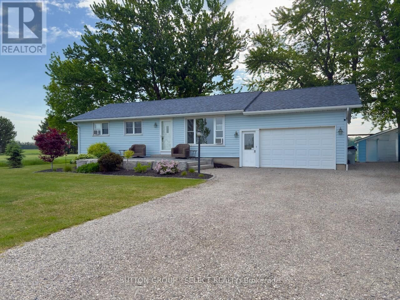 Property Photo:  73636 Bluewater Highway, RR 2 Highway  ON N0M 2T0 