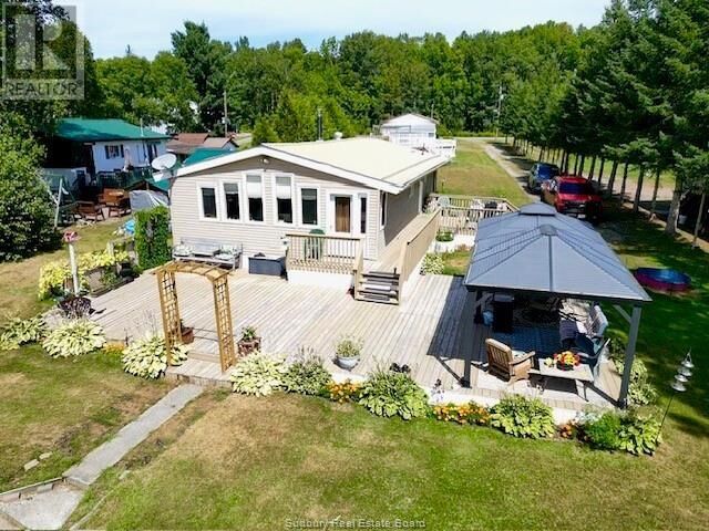 Property Photo: 270 Clouthier Road ON P0M 2W0