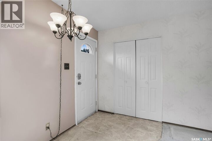 Photo de la propriété: 73 Laurentian Drive SK S7H 4M1