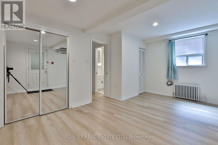 Property Photo:  144 Evelyn Avenue Lower  ON M6P 2Z7 