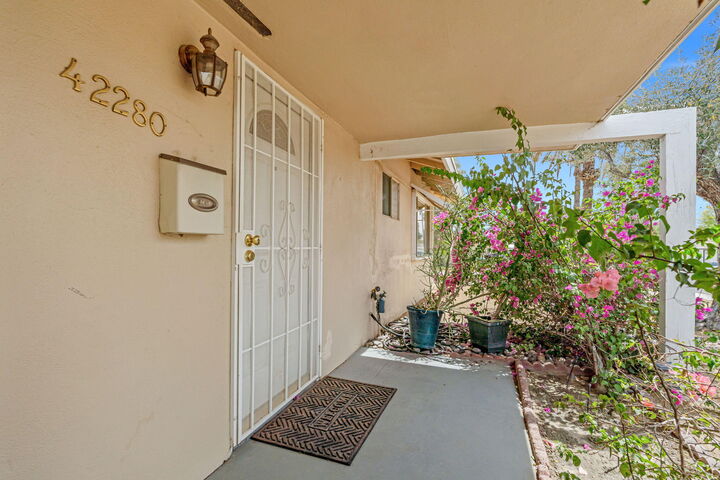Property Photo:  42280 Kansas Street  CA 92211 
