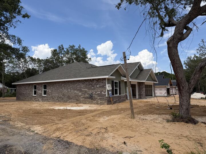 Property Photo:  7336 Noah Street  FL 32566 
