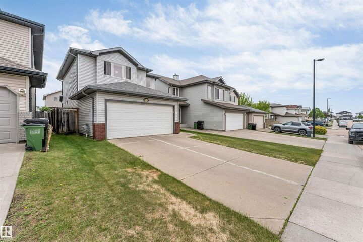 Property Photo:  3311 21 Street NW  AB T6T 0C4 