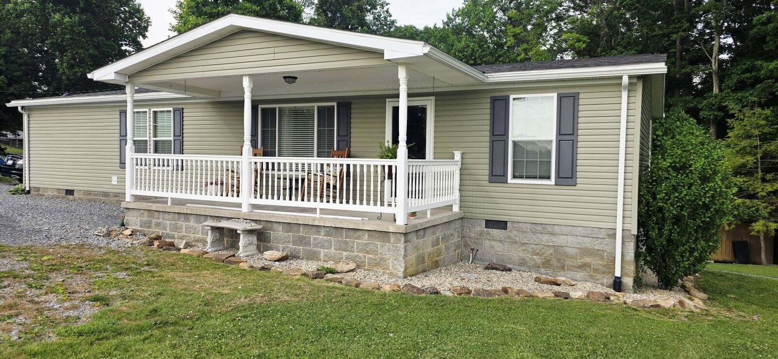 Property Photo: 893 Old Nicholas Road WV 26679