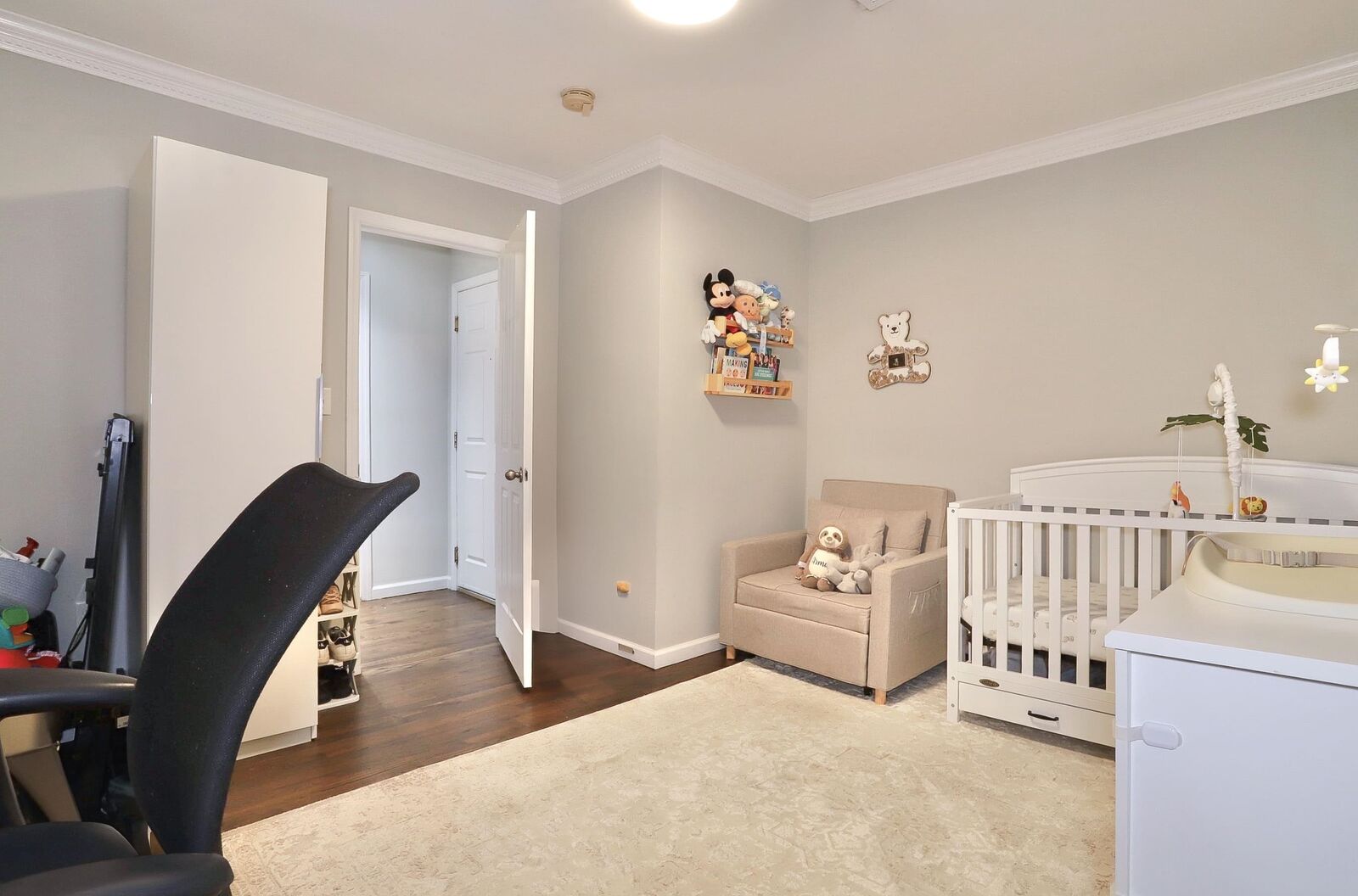 Property Photo:  15 Jefferson Ave 2B  NJ 07306 