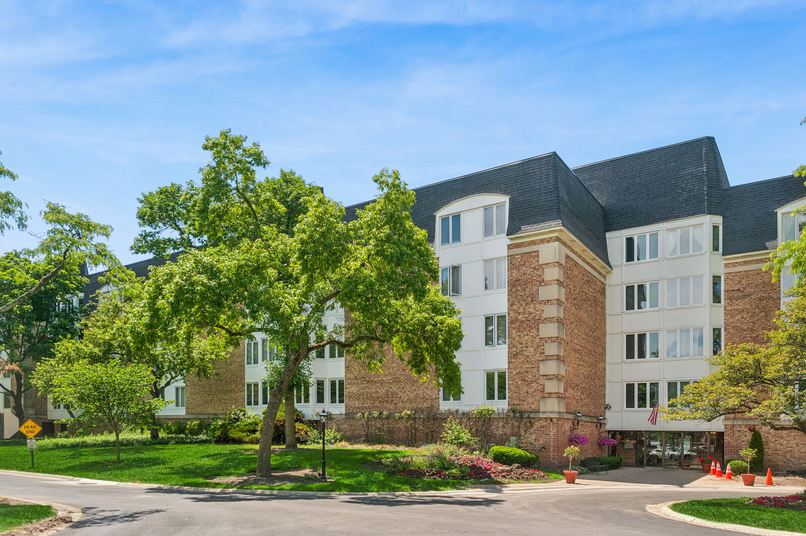 Property Photo: 150 Lake Boulevard 112 IL 60089
