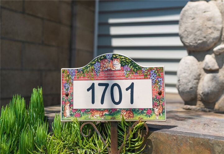 Property Photo:  1701 Lake Street  CA 92648 