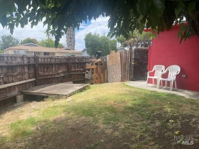 Property Photo:  301 Sawyer Street  CA 94589 