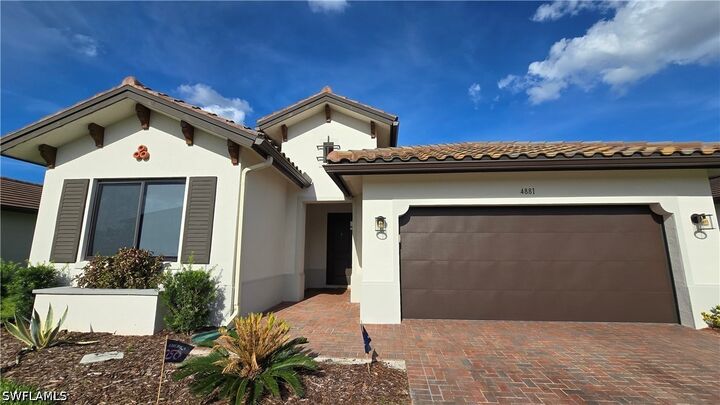 Property Photo: 4881 Gambero Way FL 34142