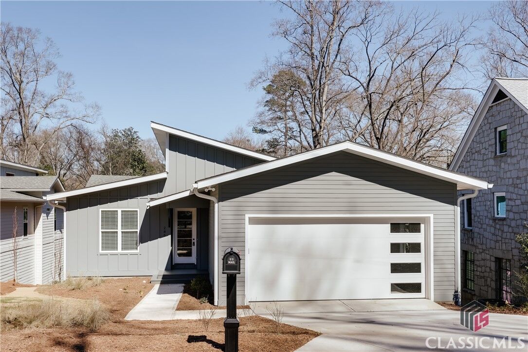 Property Photo:  286 Hodgson Drive  GA 30606 