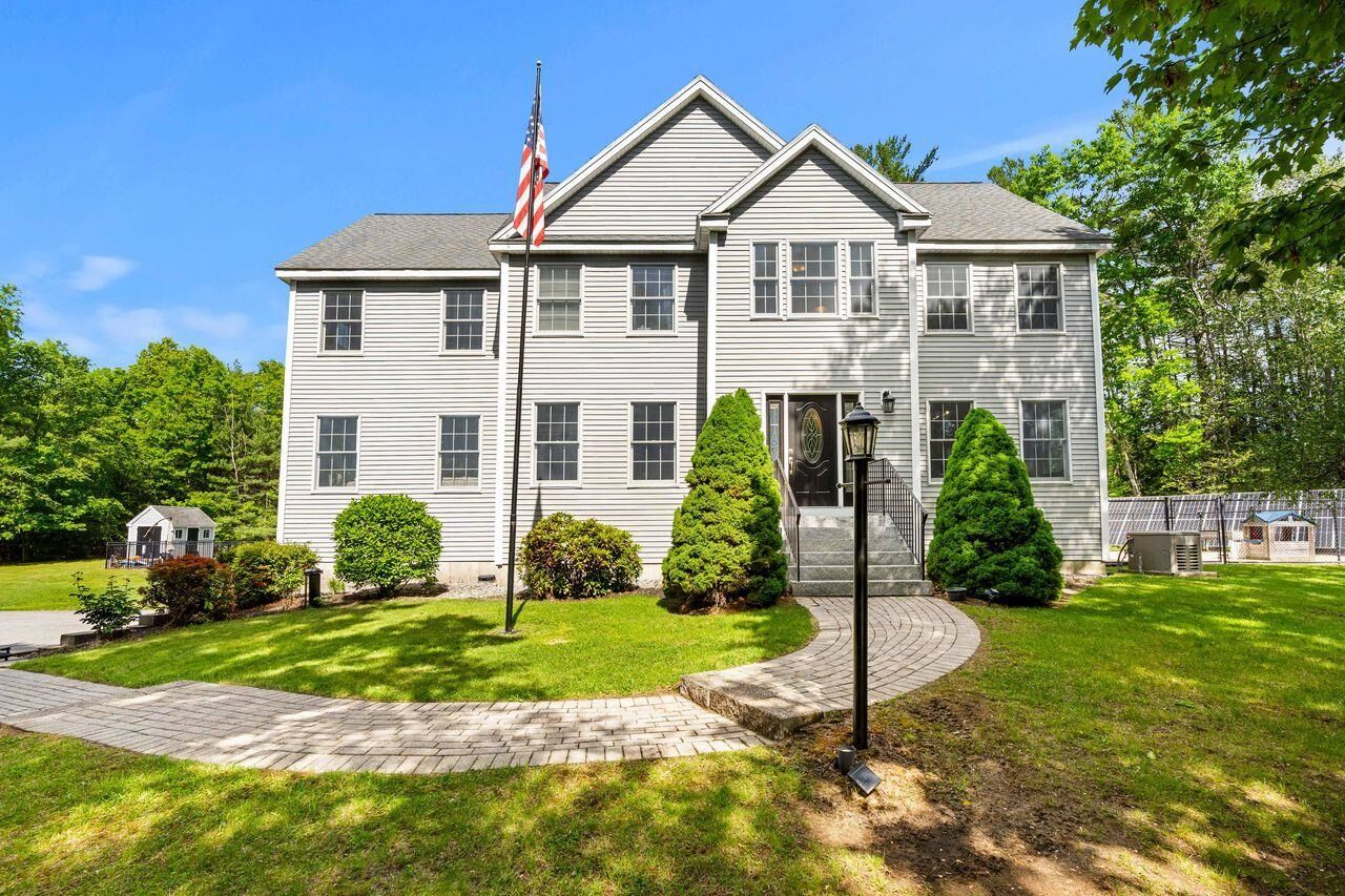 Property Photo:  24 Fireside Drive  NH 03042 