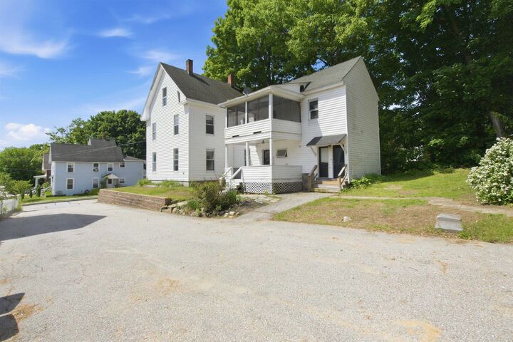 Property Photo:  9 Pine Street  NH 03275 