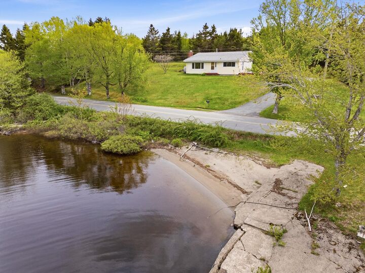 Property Photo:  699 Upper Lakeville Road  NS B0J 1P0 