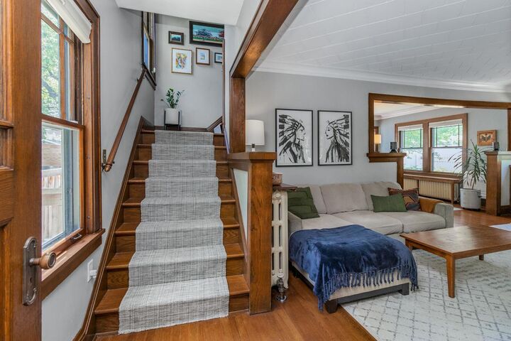 Property Photo:  2028 Princeton Avenue  MN 55105 