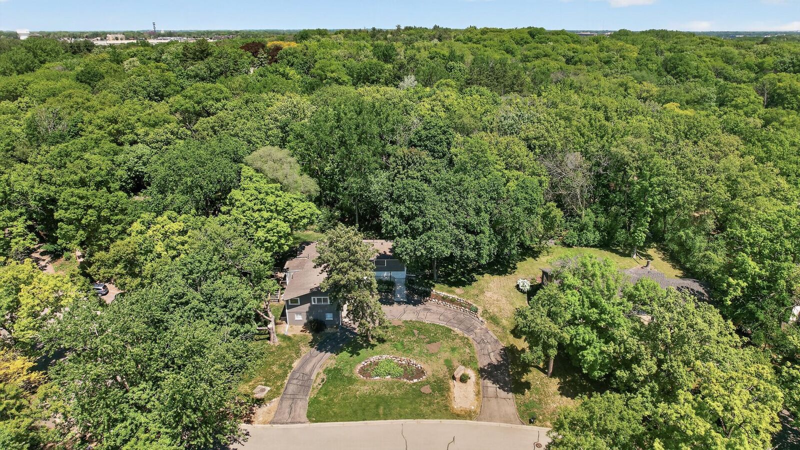 Property Photo:  12020 Mayflower Circle  MN 55305 