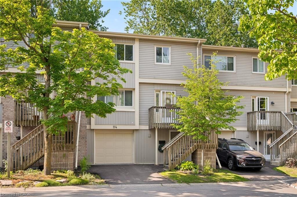 Property Photo:  30 Green Valley Drive 114  ON N2P 1G8 