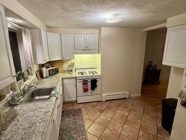 Property Photo:  20 Gibbon St 1  MA 01752 