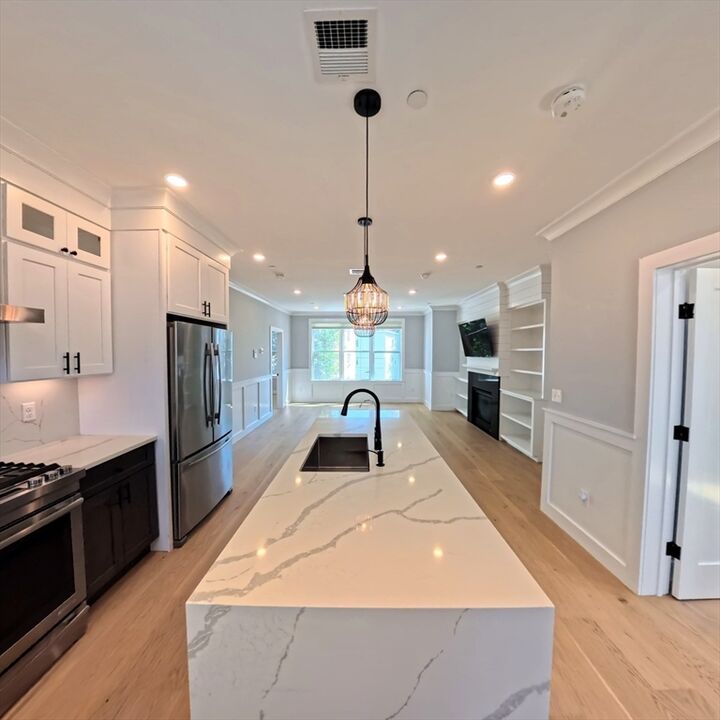 Property Photo:  113 Beacon Street B  MA 02143 