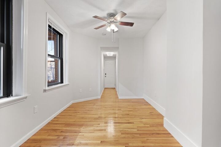 Property Photo:  35 Grove Street 9  MA 02114 
