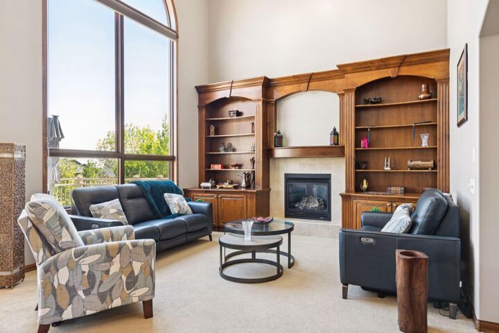 Property Photo: 35 Tremblant Point SW AB T3H 0B9
