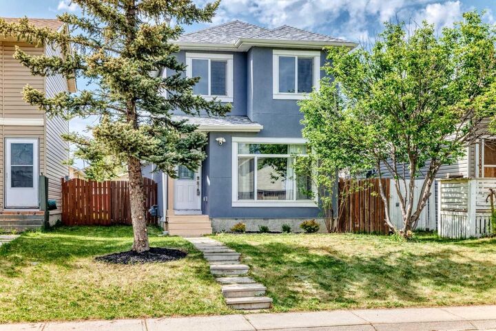 Property Photo: 7 Martinview Crescent NE AB T3J 2S2