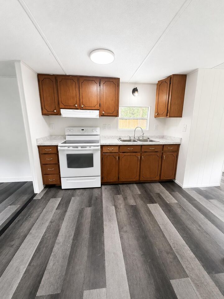 Property Photo: 359 Brown Ritter LA 71446