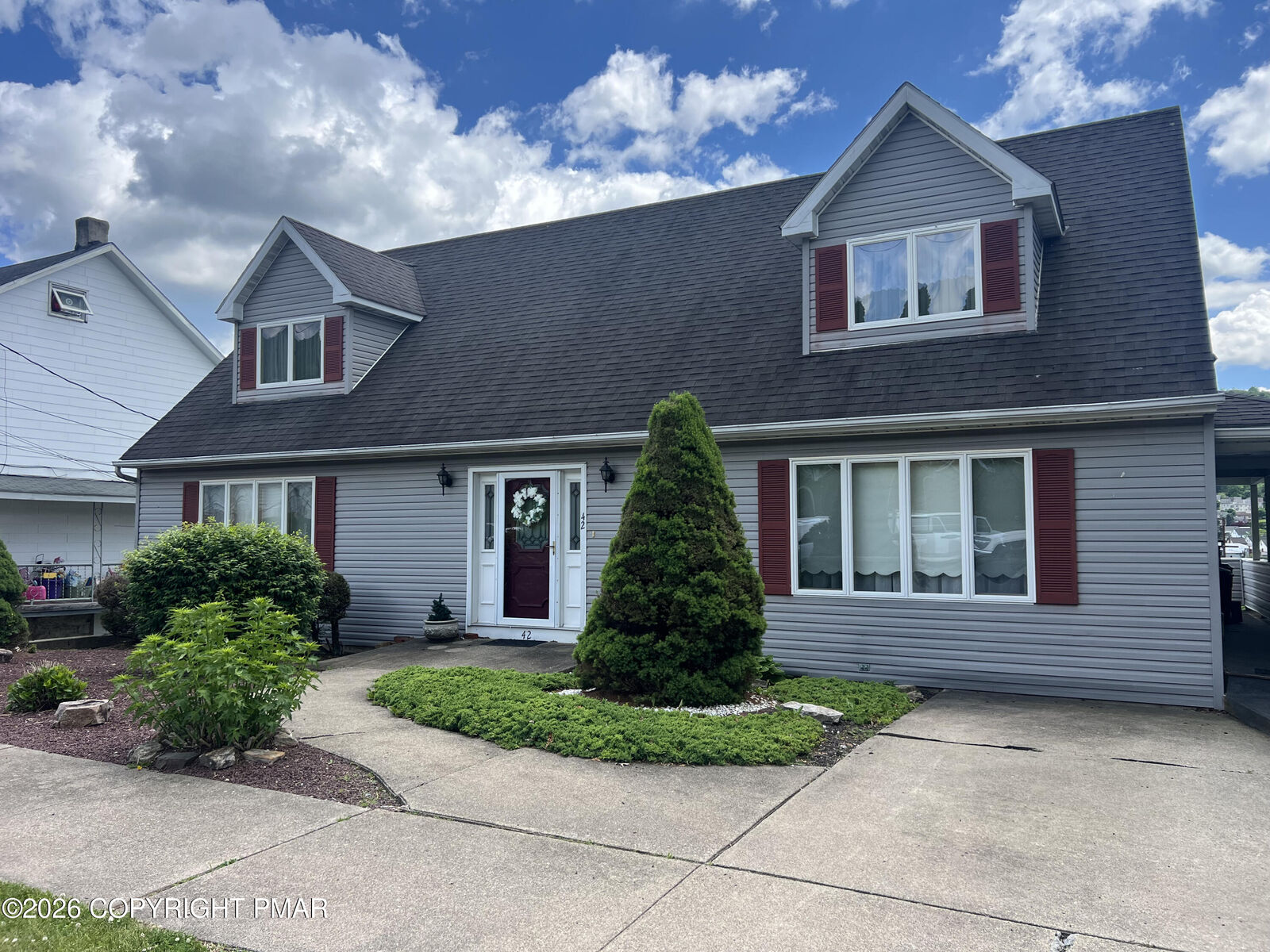 Property Photo: 42 E Columbus Avenue PA 18240