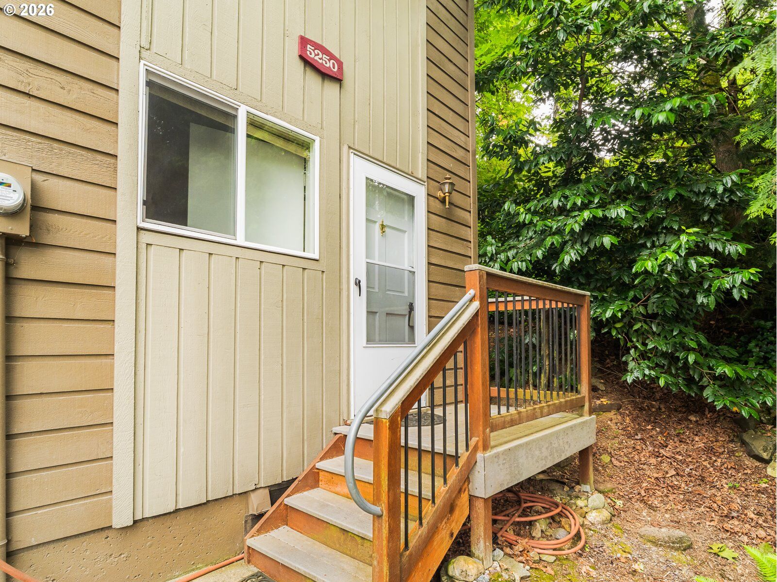 Property Photo: 5250 SW 42nd Ave OR 97221