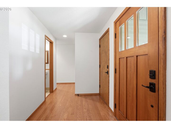 Property Photo:  15014 SE Meadow Park Dr  WA 98683 