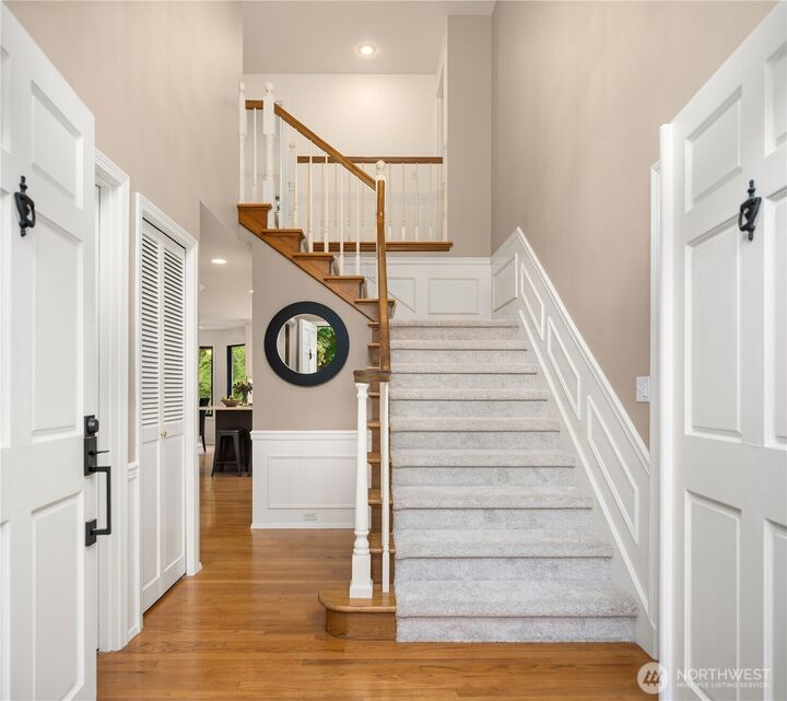 Property Photo:  24520 NE 11th Place  WA 98074 