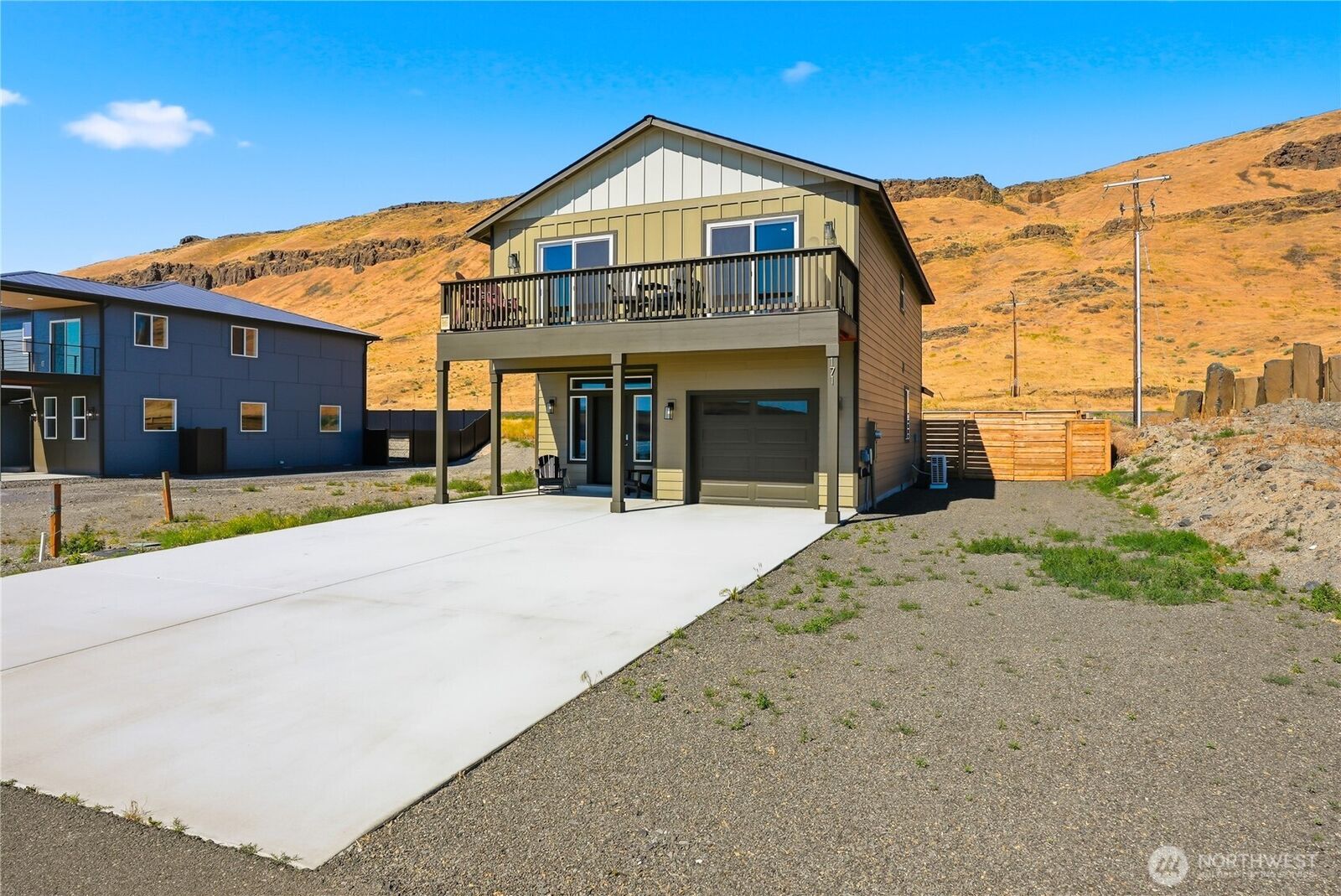 Property Photo:  171  Bridgeview Drive  WA 98950 