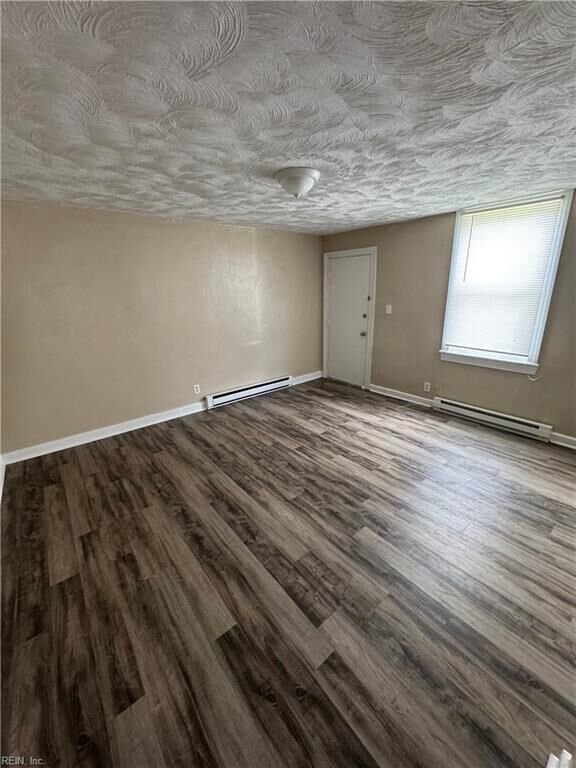 Property Photo:  2424 Piedmont Ave 4  VA 23704 