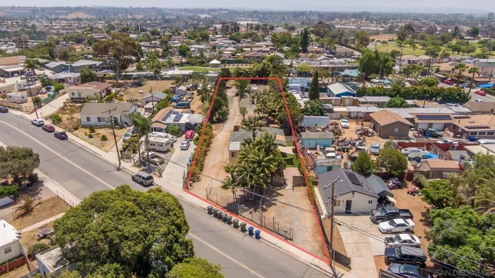 Property Photo:  2840 Ridgeway Dr  CA 91950 