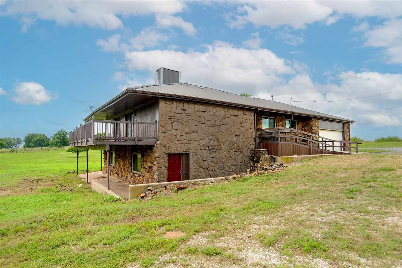 Property Photo: 350751 E 5500 Road OK 74045