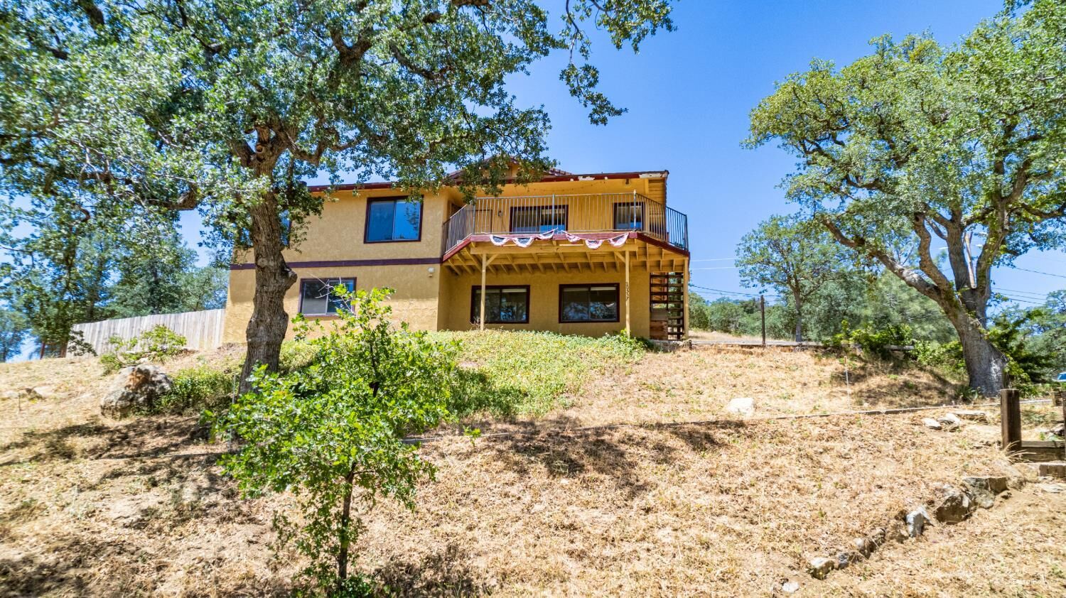 Property Photo:  20537 Old Town Road  CA 93561 