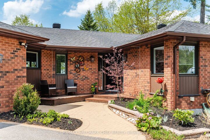 16 Highland Drive — photo 1
