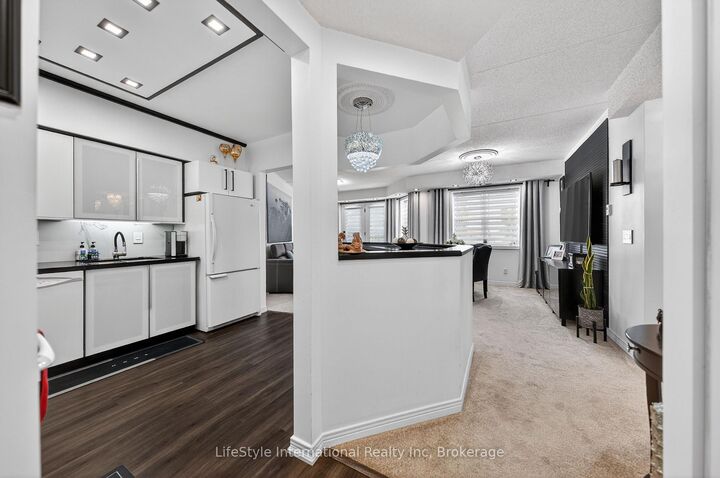 208 Silvercreek Parkway N 213 — photo 1