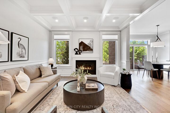 12 George Street — photo 1