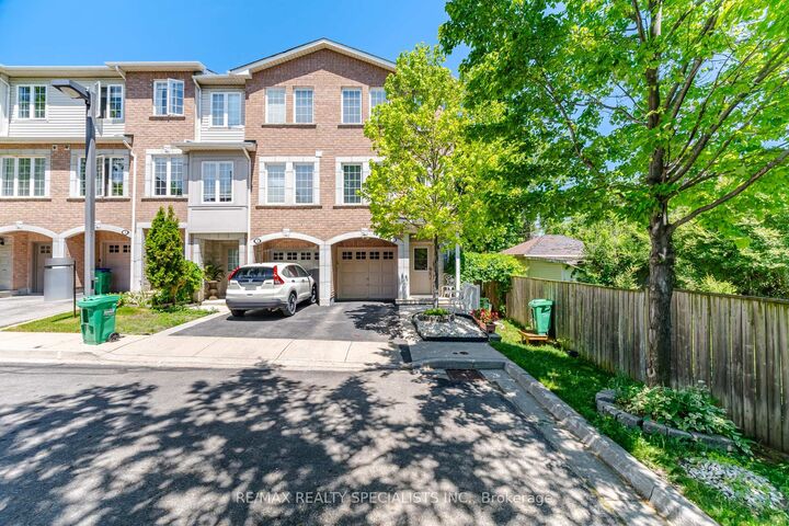 3071 Treadwells Drive 1 — photo 1